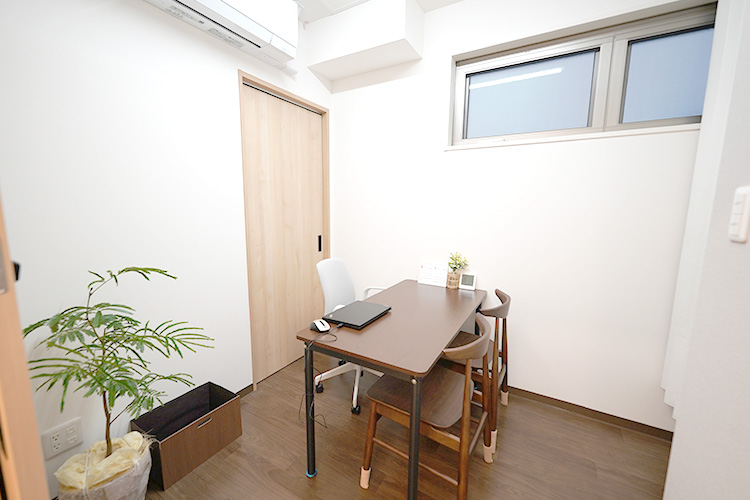 カウンセリング室2